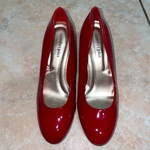 Size 5 red heels